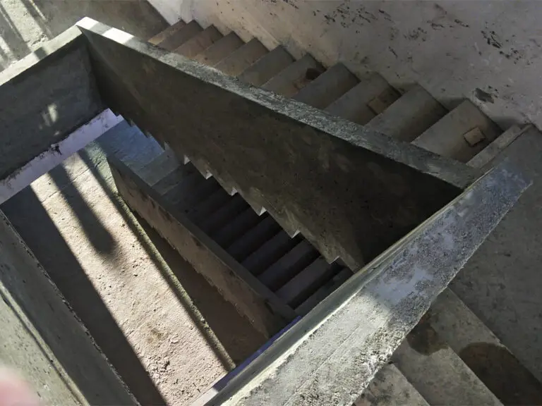 Галерея