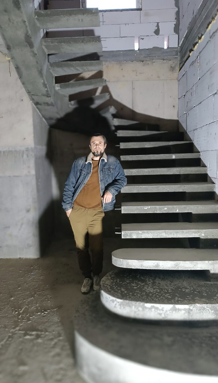 Галерея