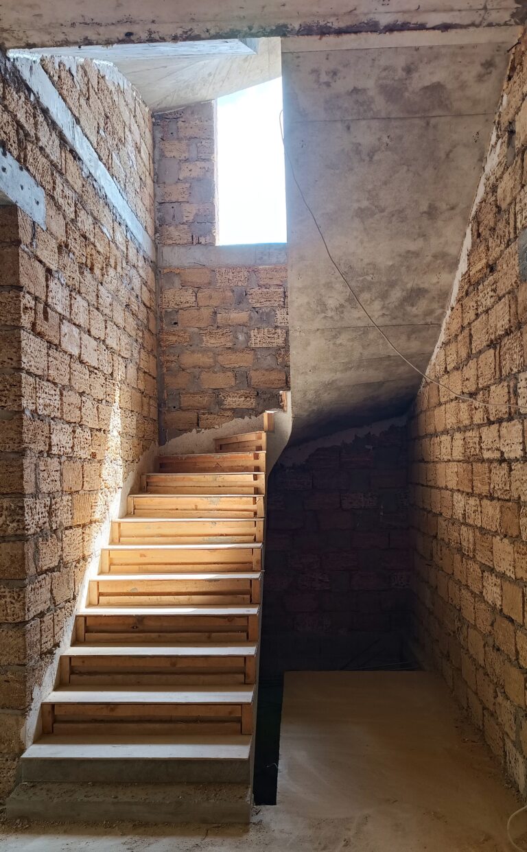Галерея